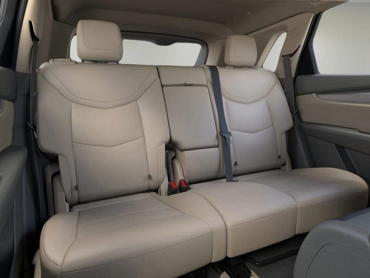 Cadillac XT5 FWD Premium Luxury 4dr 2026 — side view