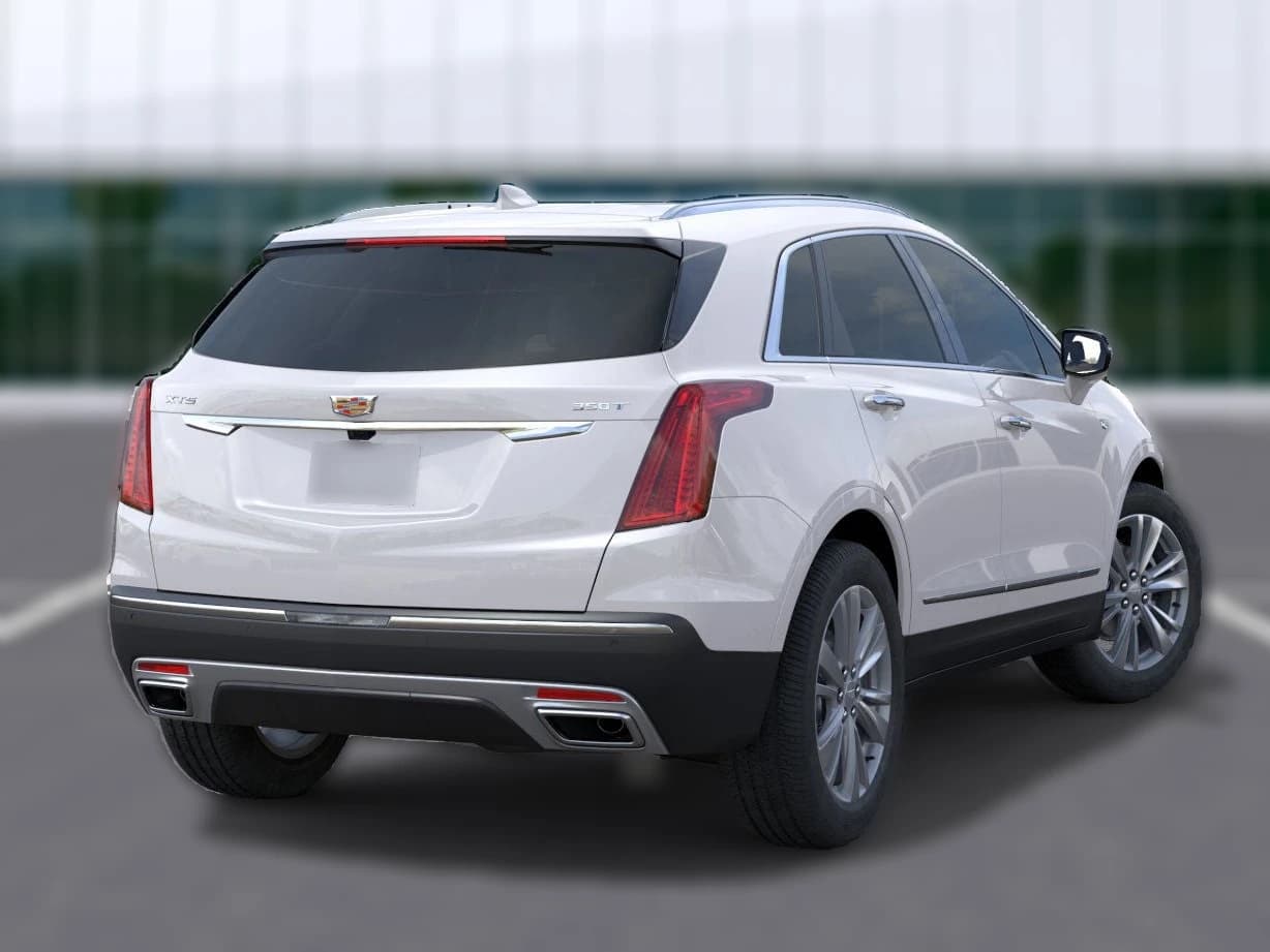 Cadillac XT5 FWD Premium Luxury 4dr 2026 — side view