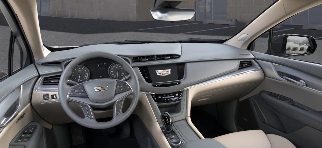 Cadillac XT5 AWD Premium Luxury 4dr 2026 — side view