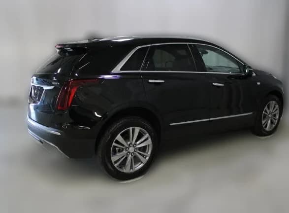 Cadillac XT5 AWD Premium Luxury 4dr 2026 — side view