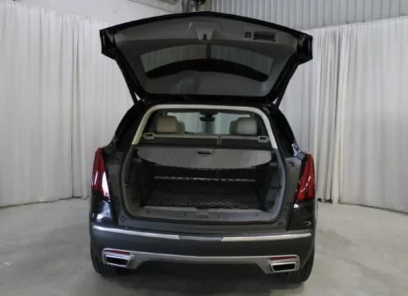 Cadillac XT5 AWD Premium Luxury 4dr 2026 — side view