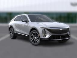 Cadillac LYRIQ Luxury 4dr 2027 — side view