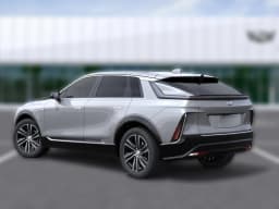 Cadillac LYRIQ Luxury 4dr 2027 — side view