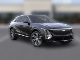 Cadillac LYRIQ Luxury 4dr 2026 — side view