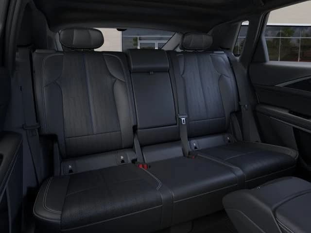 Cadillac LYRIQ Luxury 4dr 2026 — side view