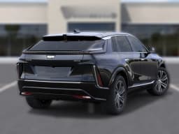 Cadillac LYRIQ Luxury 4dr 2026 — side view