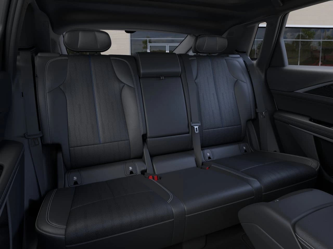Cadillac LYRIQ Luxury 4dr 2026 — side view