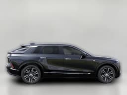 Cadillac LYRIQ Luxury 4dr 2027 — side view