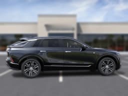 Cadillac LYRIQ Luxury 4dr 2027 — side view