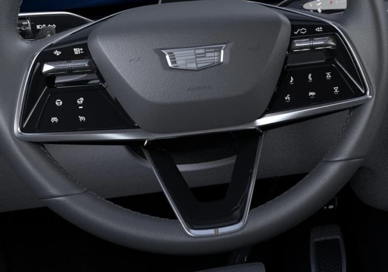 Cadillac LYRIQ Luxury 4dr 2027 — side view