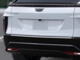 Cadillac LYRIQ Luxury 4dr 2027 — side view