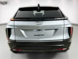 Cadillac LYRIQ Luxury 4dr 2026 — side view