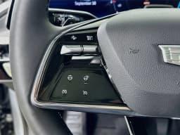 Cadillac LYRIQ Luxury 4dr 2026 — side view
