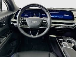 Cadillac LYRIQ Luxury 4dr 2026 — side view