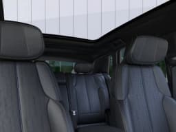 Cadillac LYRIQ Luxury 4dr 2027 — side view