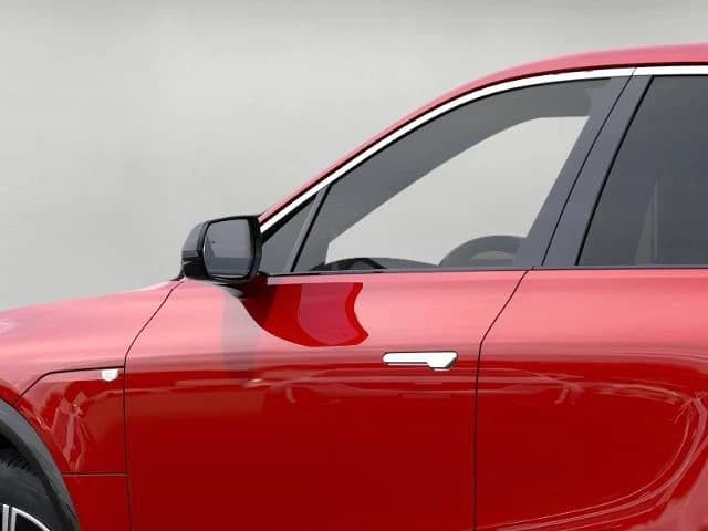 Cadillac LYRIQ Luxury 4dr 2027 — side view