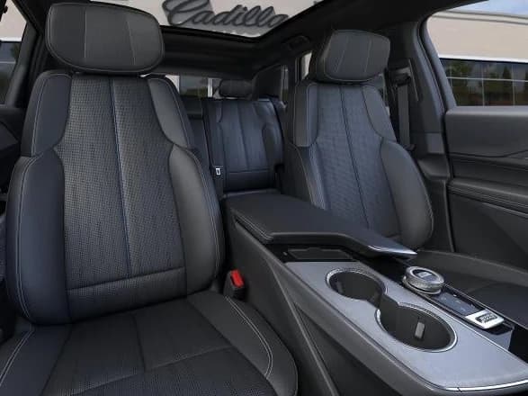 Cadillac LYRIQ Luxury 4dr 2027 — side view