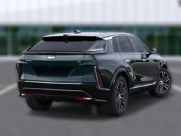 Cadillac LYRIQ Luxury 4dr 2027 — side view