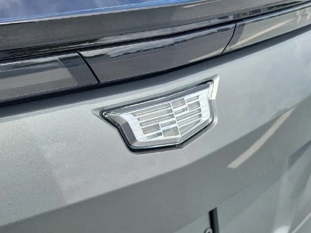 Cadillac LYRIQ Sport 4dr 2027 — side view
