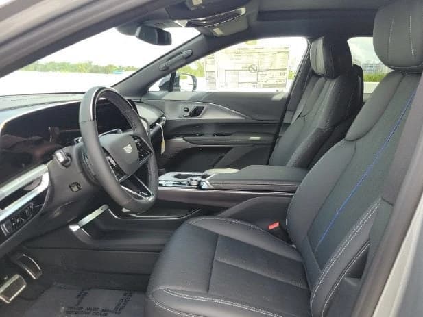Cadillac LYRIQ Sport 4dr 2027 — side view