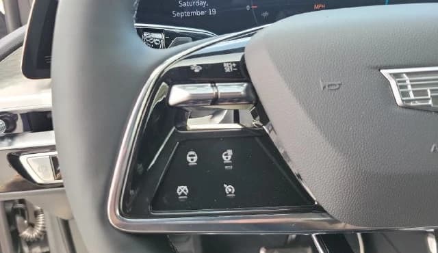 Cadillac LYRIQ Sport 4dr 2027 — side view