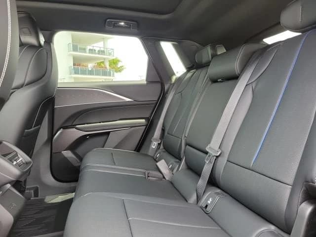 Cadillac LYRIQ Sport 4dr 2026 — side view