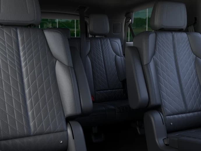 Cadillac Escalade IQL Luxury AWD 4dr 2026 — side view