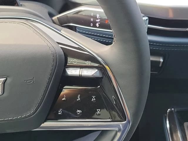 Cadillac Escalade IQL Premium Luxury AWD 4dr 2026 — side view