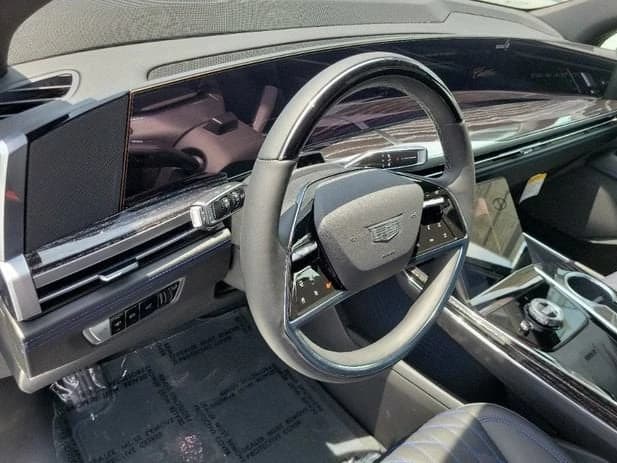 Cadillac Escalade IQL Sport AWD 4dr 2026 — side view