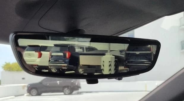 Cadillac Escalade IQL Sport AWD 4dr 2026 — side view