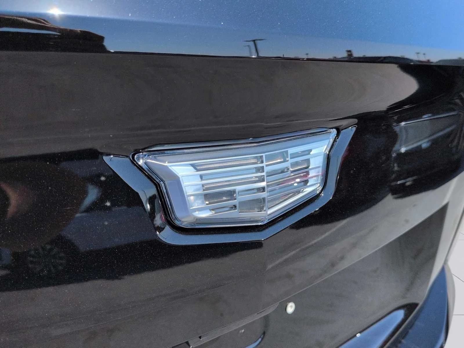 Cadillac Escalade IQL Sport AWD 4dr 2026 — side view