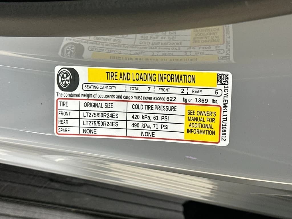 Cadillac Escalade IQL Premium Sport AWD 4dr 2026 — side view