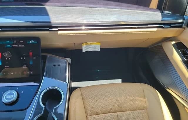 Cadillac Escalade IQL Premium Sport AWD 4dr 2026 — side view