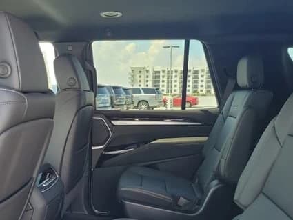 Cadillac Escalade RWD 4dr 2026 — side view