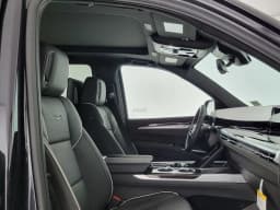 Cadillac Escalade 2WD Luxury 4dr 2027 — side view