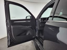 Cadillac Escalade 2WD Luxury 4dr 2027 — side view
