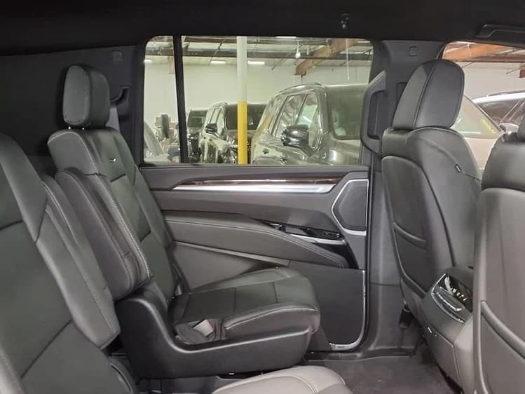 Cadillac Escalade ESV RWD 4dr 2026 — side view