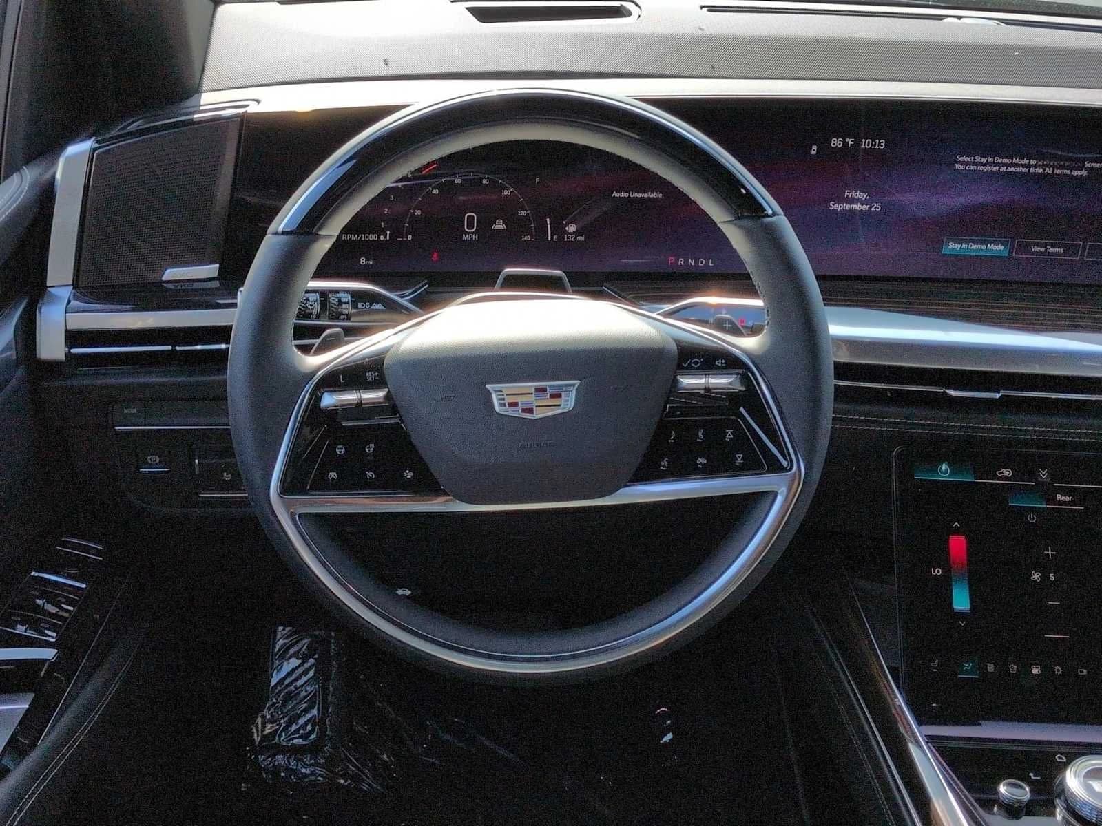 Cadillac Escalade ESV 2WD Luxury 4dr 2027 — side view