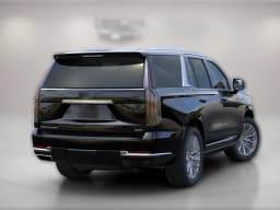 Cadillac Escalade 4WD Luxury 4dr 2026 — side view