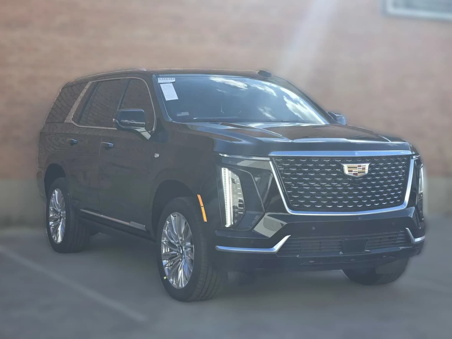 Cadillac Escalade 4WD Luxury 4dr 2026 — side view
