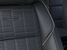 Cadillac Escalade 4WD Platinum Luxury 4dr 2026 — side view