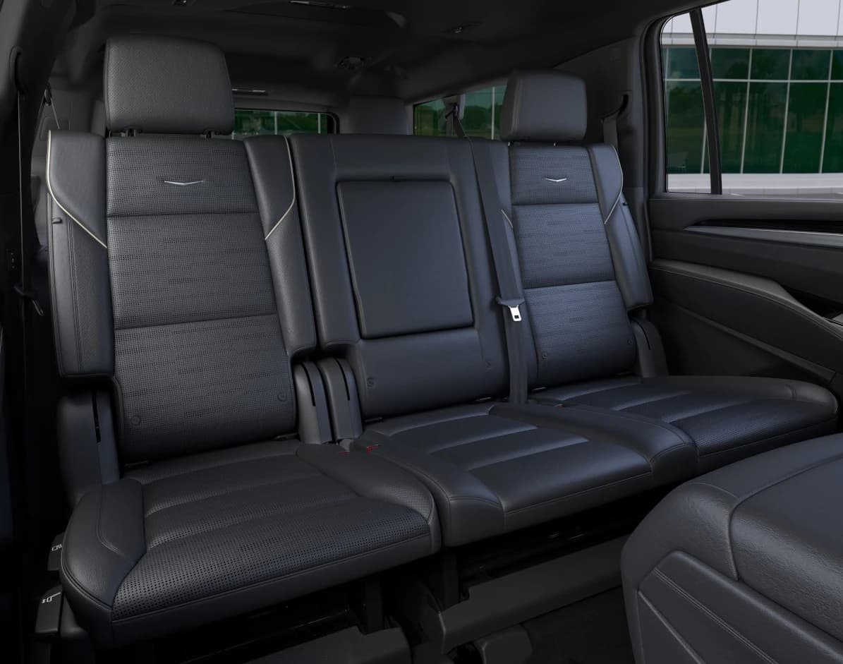 Cadillac Escalade ESV 4WD Luxury 4dr 2026 — side view