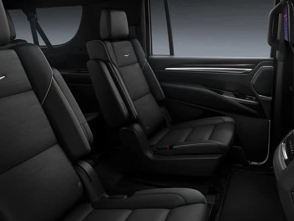 Cadillac Escalade ESV 4WD Luxury 4dr 2026 — side view