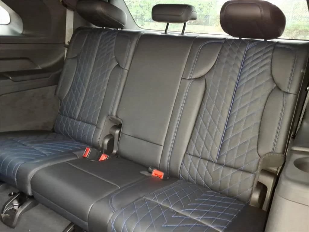 Cadillac Escalade IQ Luxury AWD 4dr 2026 — side view