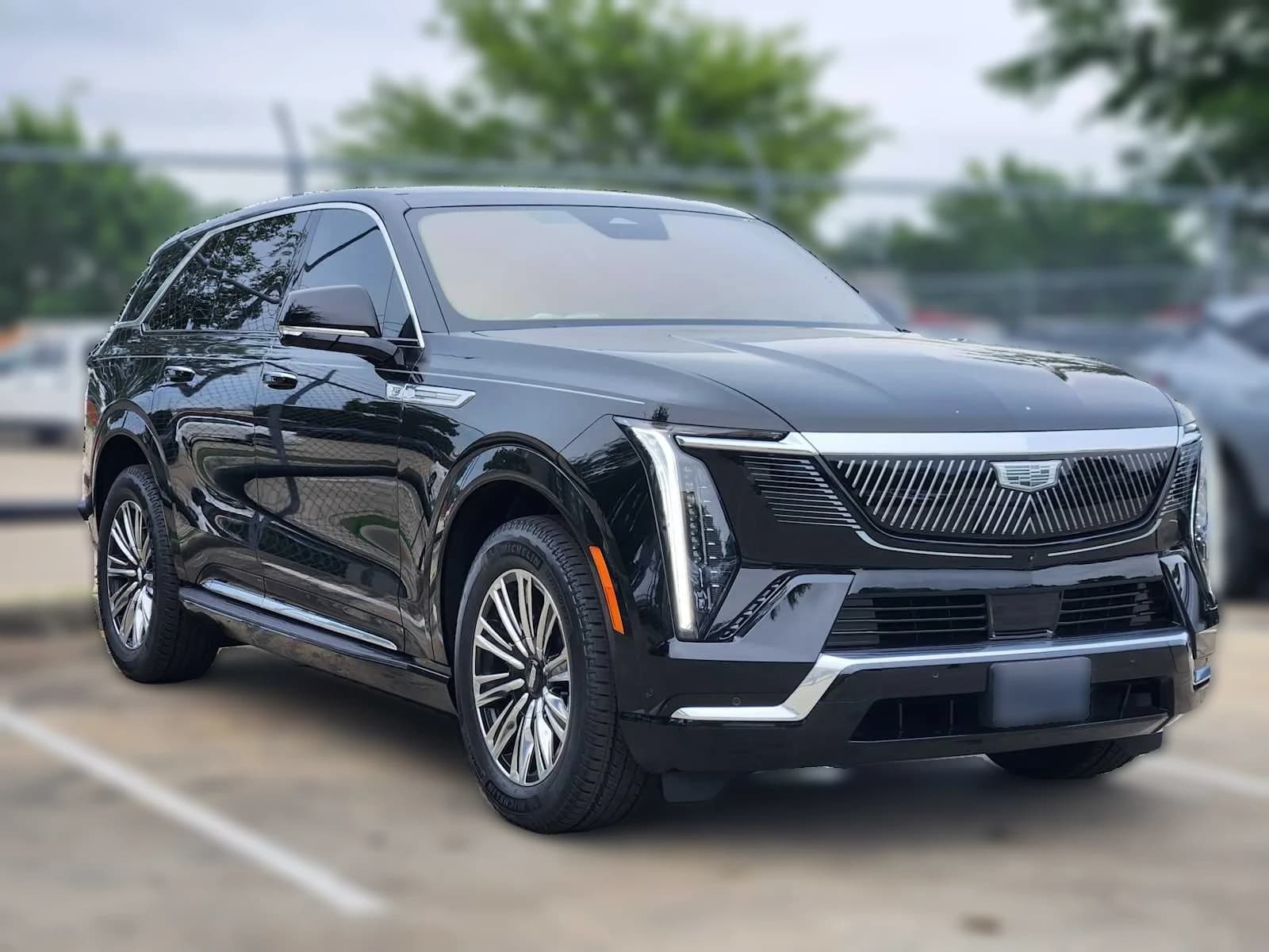 Cadillac Escalade IQ Luxury AWD 4dr 2026 — side view