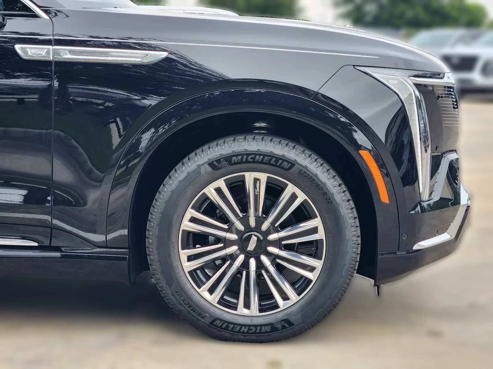 Cadillac Escalade IQ Luxury AWD 4dr 2026 — side view
