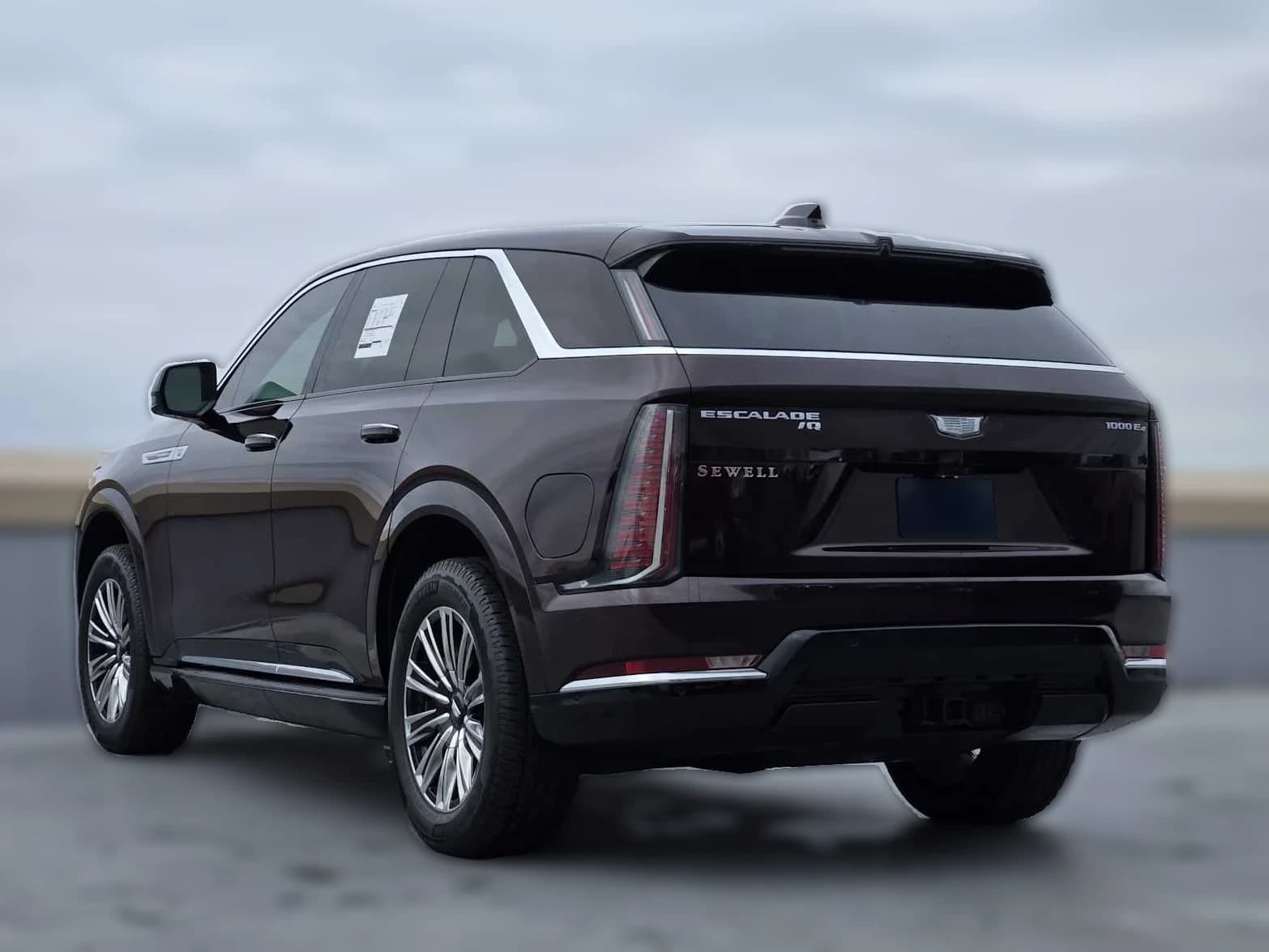 Cadillac Escalade IQ Luxury AWD 4dr 2026 — side view