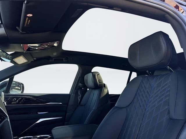 Cadillac Escalade IQ Luxury AWD 4dr 2026 — side view