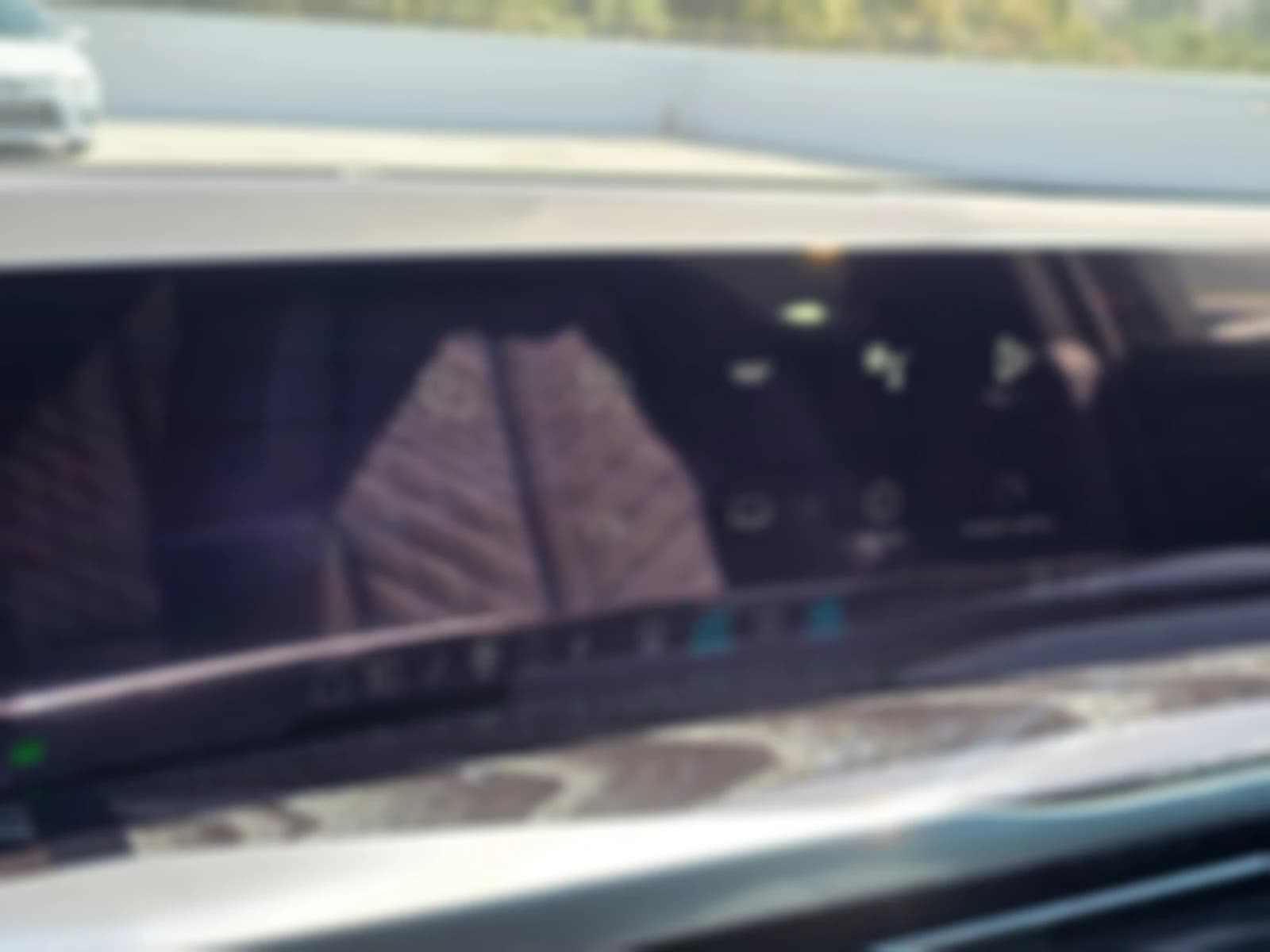 Cadillac Escalade IQ Luxury AWD 4dr 2026 — side view