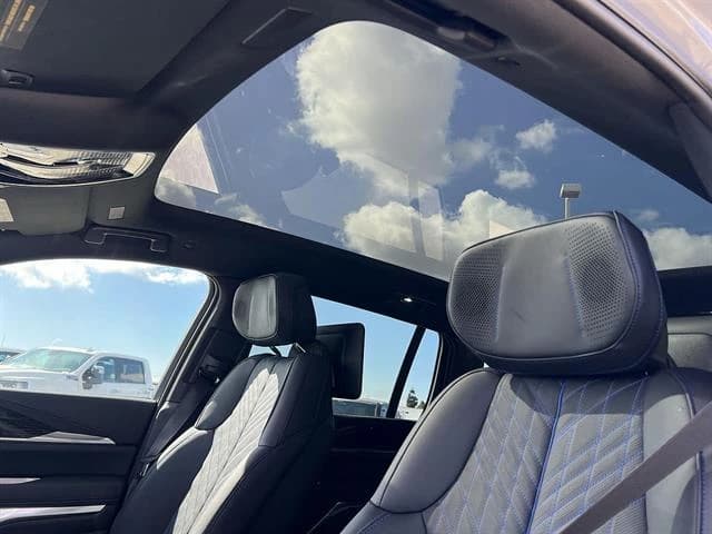 Cadillac Escalade IQ Luxury AWD 4dr 2026 — side view